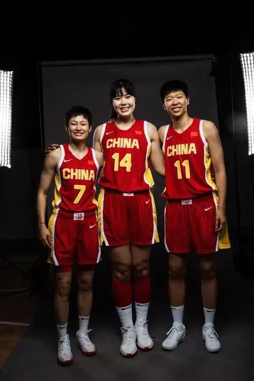 澳大利亚女篮惜败加拿大，止步奥运八强的简单介绍