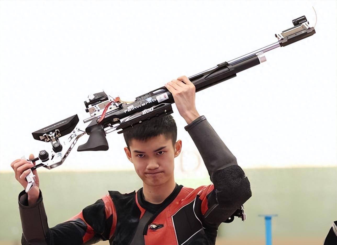 爱游戏体育在线-关于射击男子米空气手枪比赛，中国选手夺金的信息
